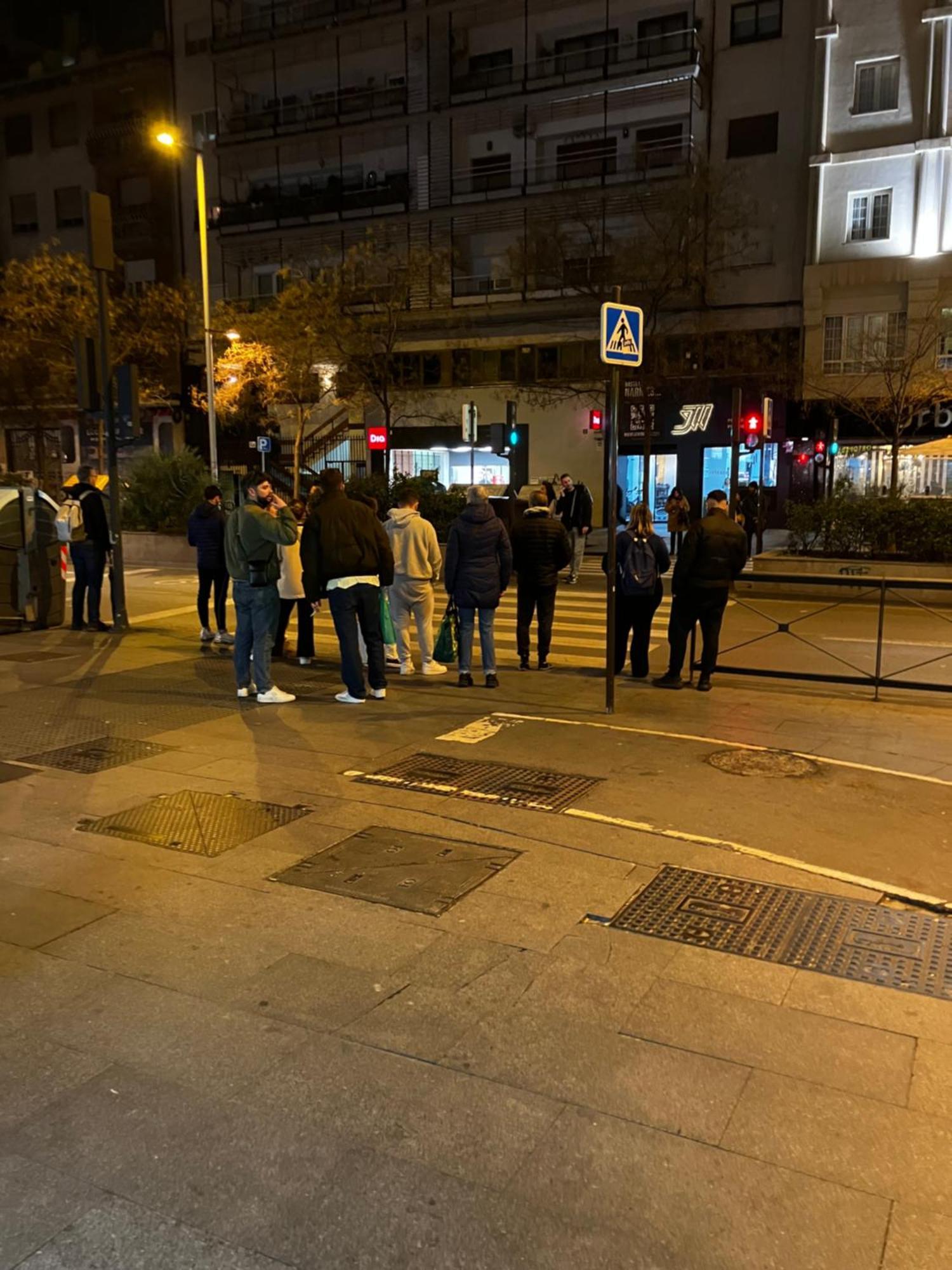 Apartamento En Camino De Ronda De Dos Habitaciones Y Salon Granada Dış mekan fotoğraf